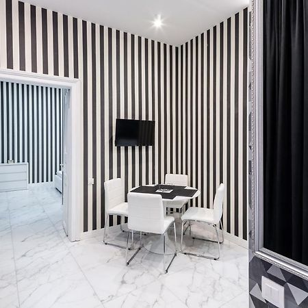 Bv Apartments Art Deco Лвив Екстериор снимка