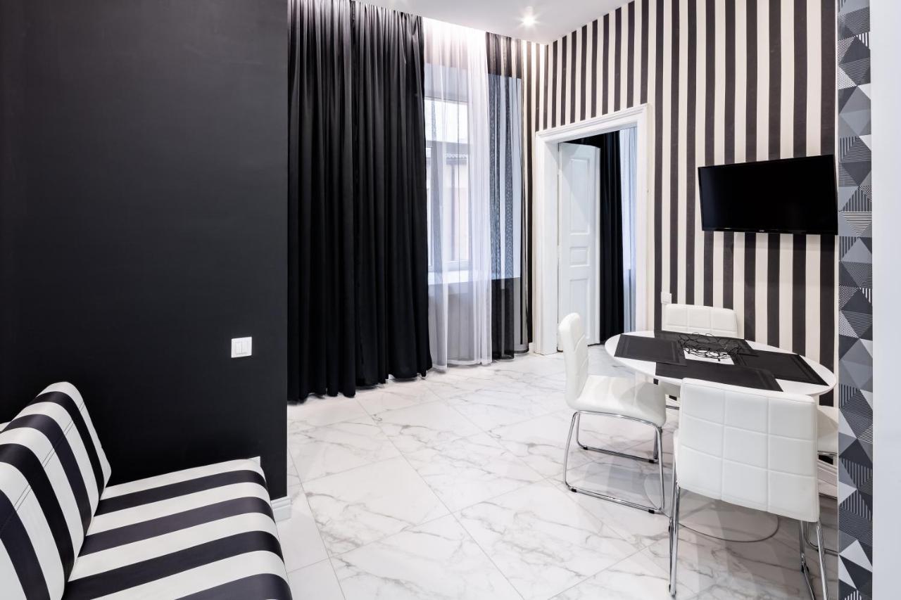 Bv Apartments Art Deco Лвив Екстериор снимка