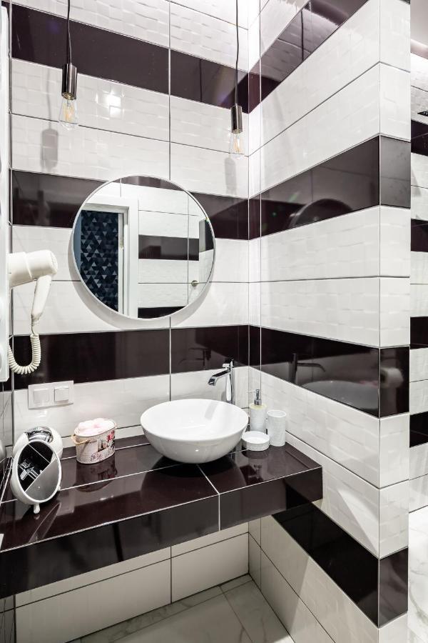 Bv Apartments Art Deco Лвив Екстериор снимка